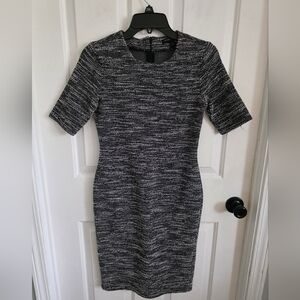 Banana Republic Women’s Size 0 Black White Tweed Sheath Short Sleeve Dress